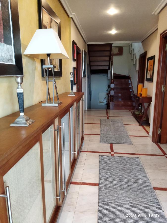 Los Avellanos De Santillana Queveda Extérieur photo